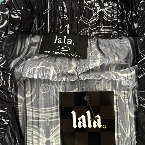 NWT/ lala Interstellar Astronauts Long Sleeve Plissé Top & High Waist Pants - Picture 11 of 13